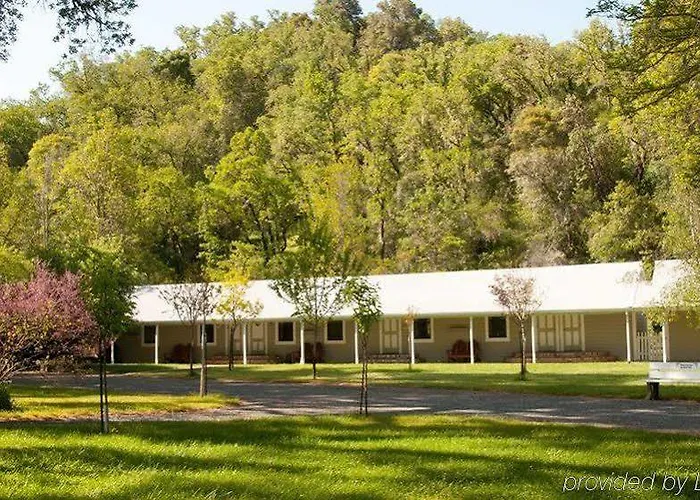 Vichy Springs Resort